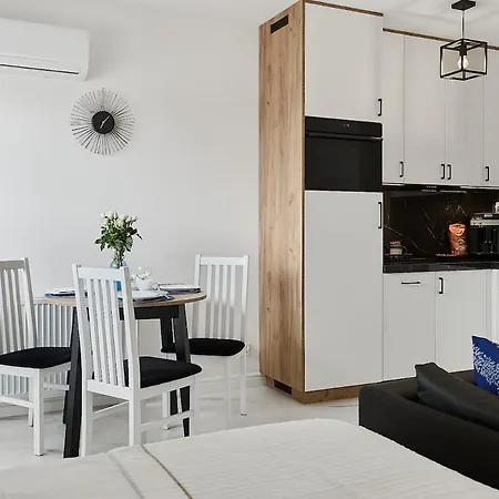 Golden Hour Apartments-slowianska 42 Apartman